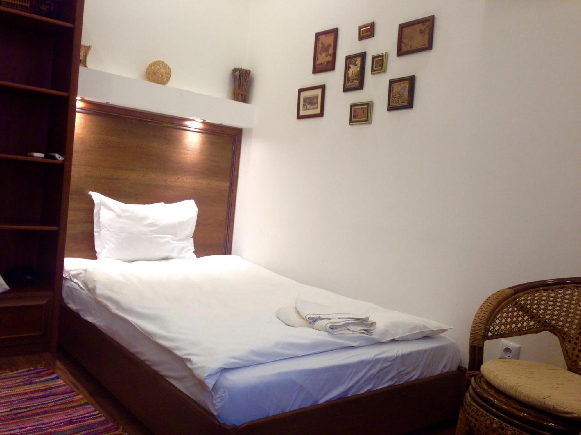 Guest Rooms Maria Luiza Varna Esterno foto