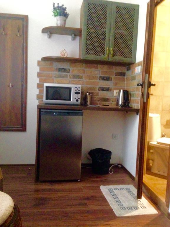 Guest Rooms Maria Luiza Varna Esterno foto