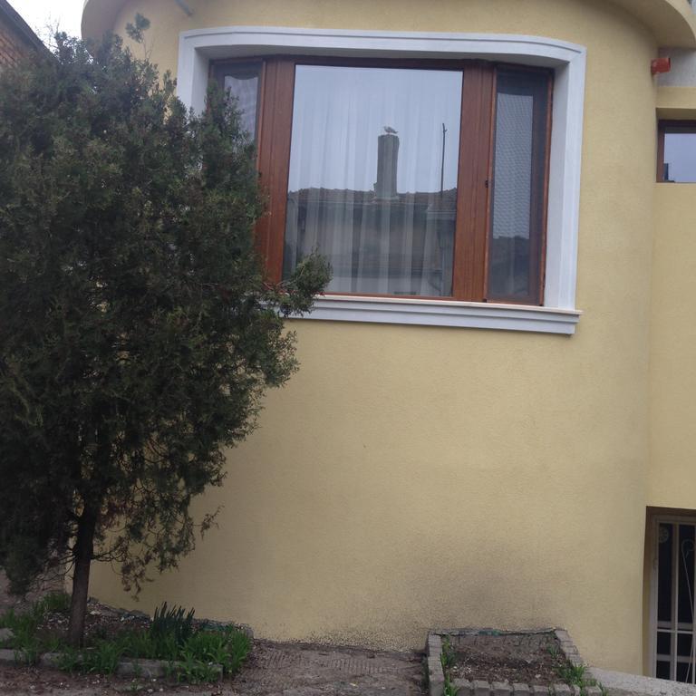 Guest Rooms Maria Luiza Varna Esterno foto